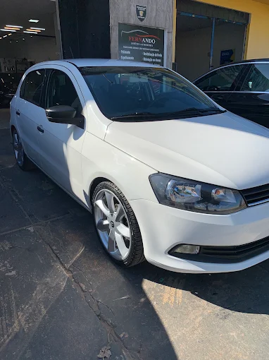 Pintura automotiva com acabamento profissional em Goiânia